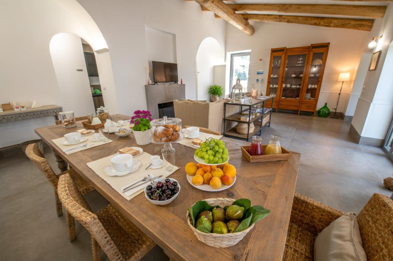 B&B Casa Franco 帕埃斯图姆 外观 照片